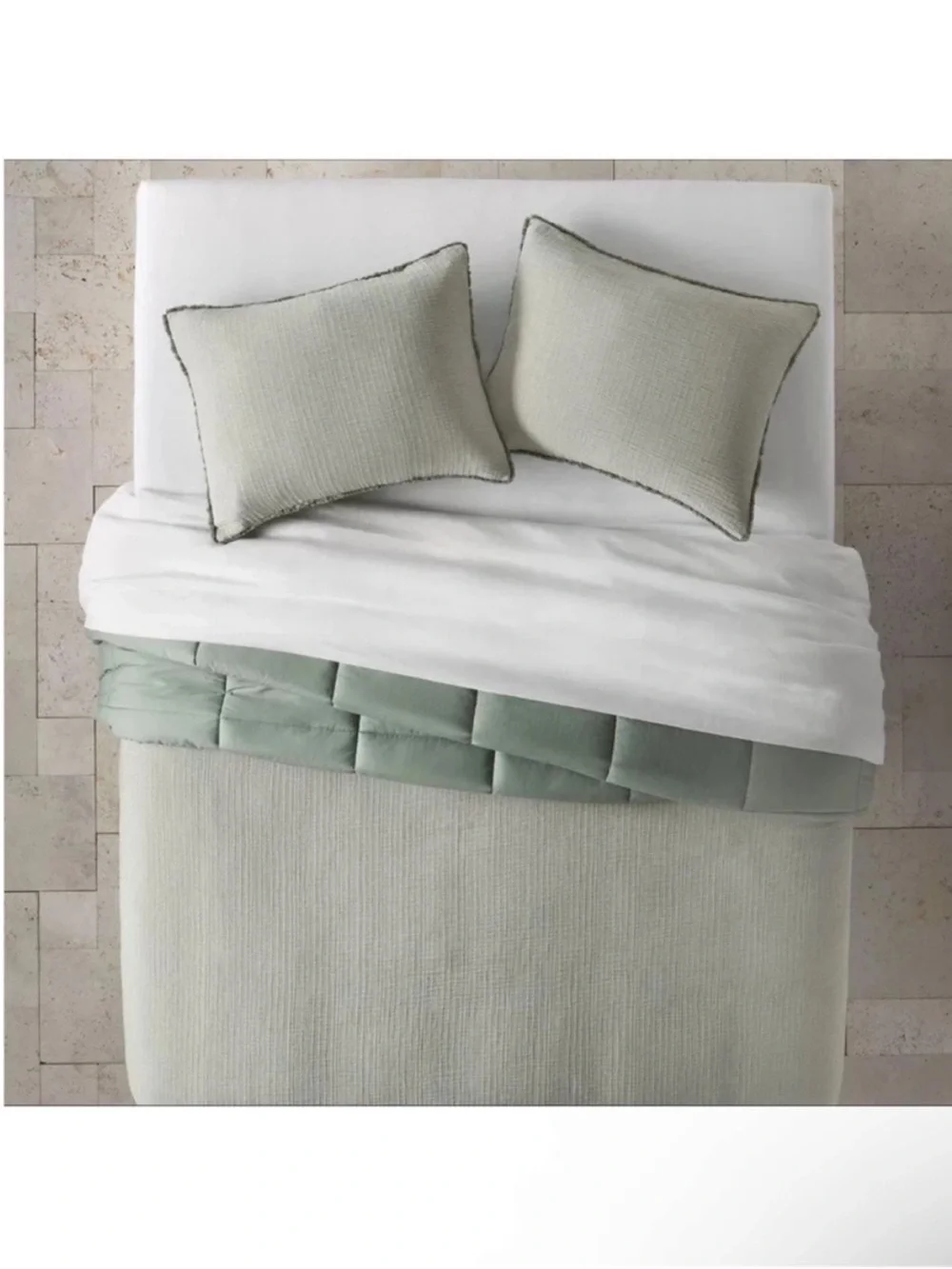 NWT King/California King Textured Chambray Comforter & Sham Set Dark Sage Green